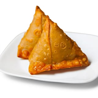 Vegetable Samosa (2 pcs)